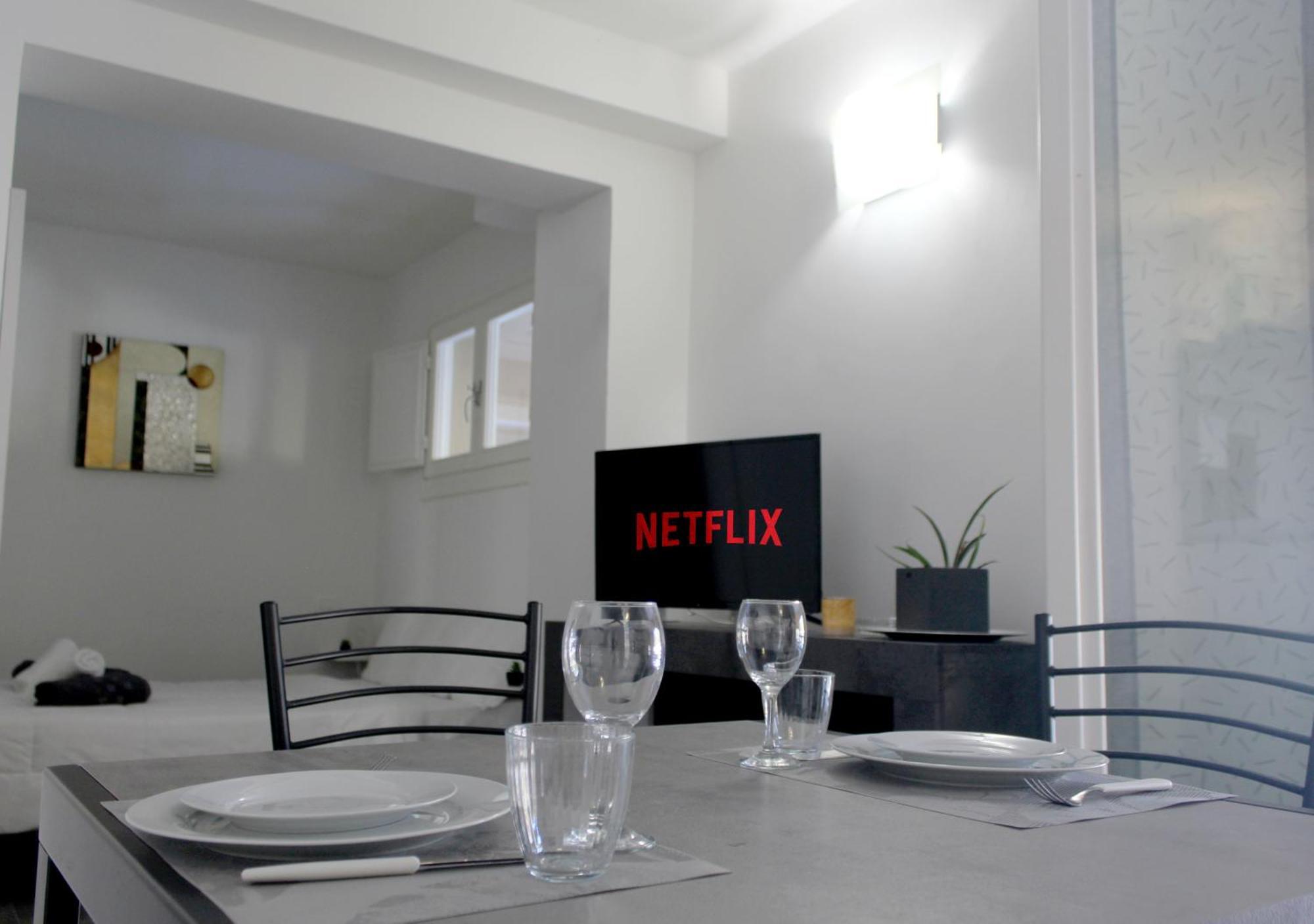 Апартаменты Sky Loft Airport - Modern Apt 1St Floor Болонья Экстерьер фото