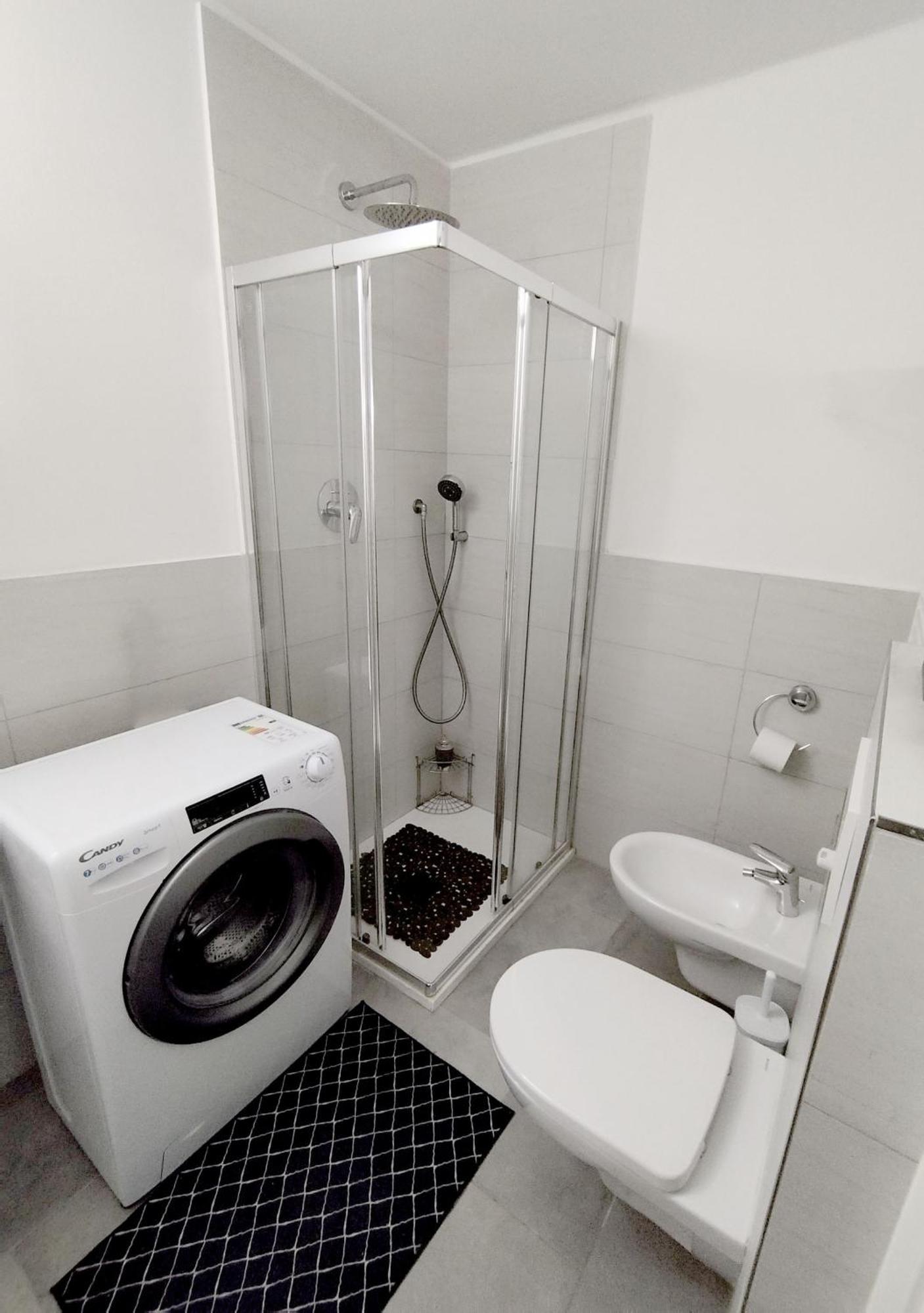 Апартаменты Sky Loft Airport - Modern Apt 1St Floor Болонья Экстерьер фото
