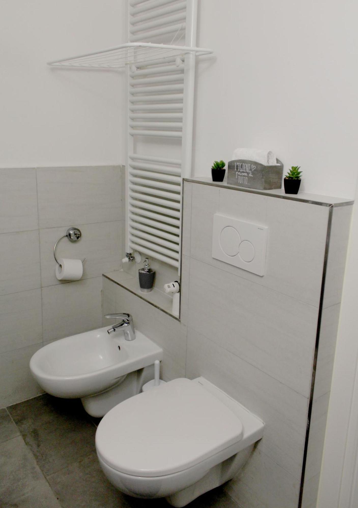 Апартаменты Sky Loft Airport - Modern Apt 1St Floor Болонья Экстерьер фото